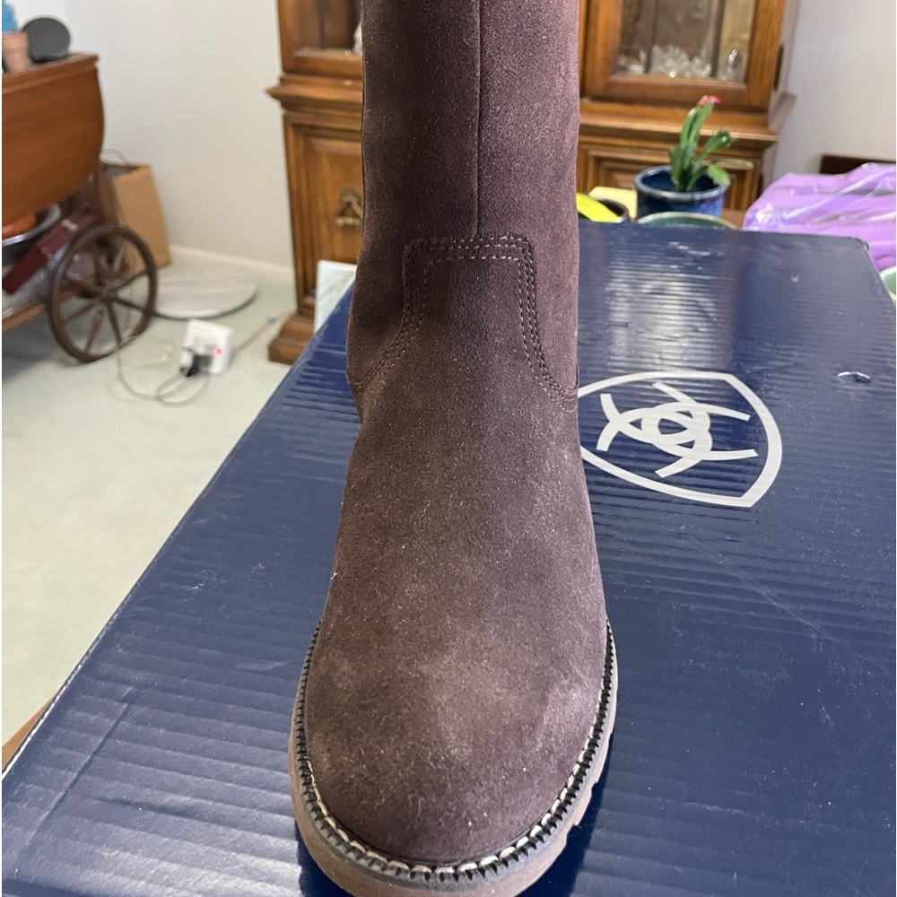Ariat boots 7 1/2B waterproof